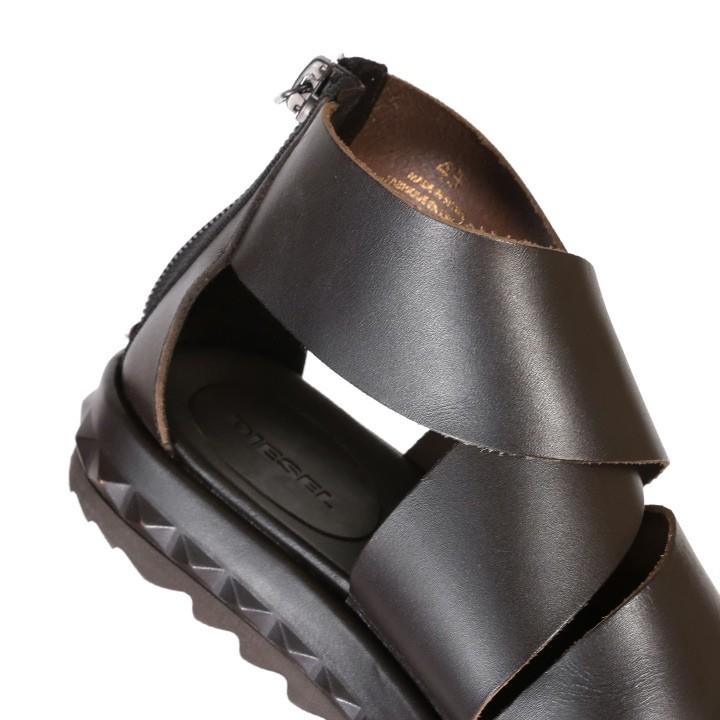 最新最全の DIESEL レザーサンダル D-STUDZY CROSS ブラック i9tmg.com.br