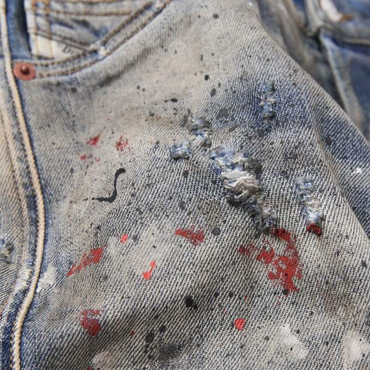 [美品]DIESEL D-STRUKT メンズデニムパンツ クラッシュ加工 2019 D-STRUKT 09C47（MEN）: スリムデニム ｜ディーゼル