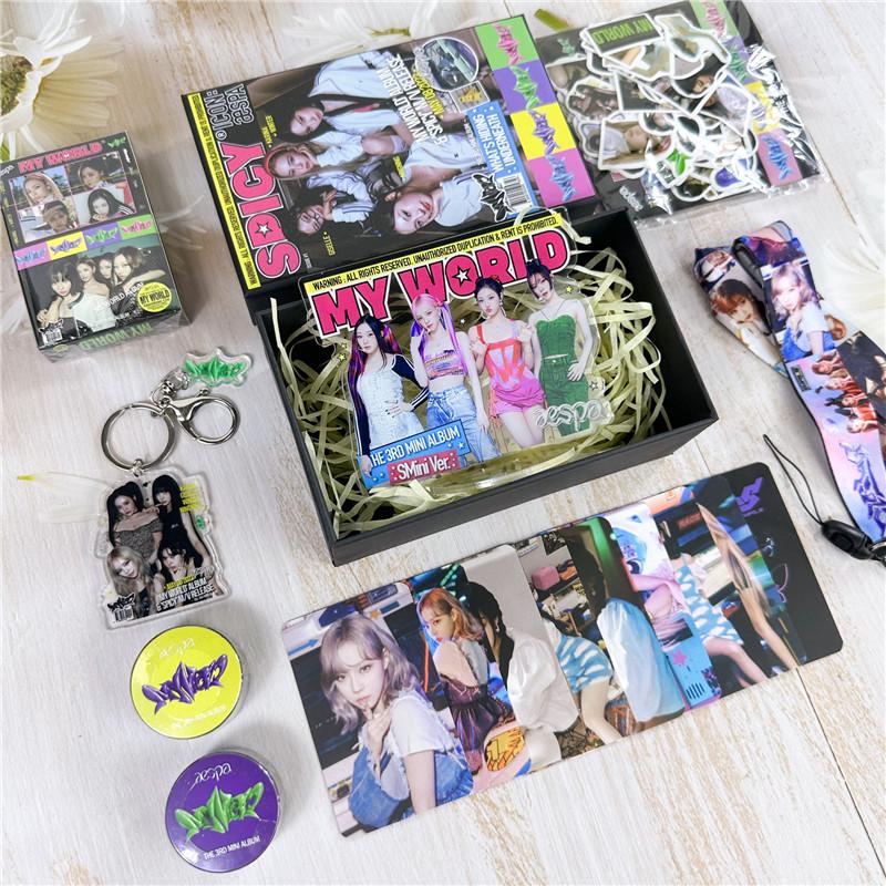 AESPAグッズ ギフトボックス フォトカード MY WORLD テープ AESPAグッズ ギフトボックス フォトカード MY WORLD テープ