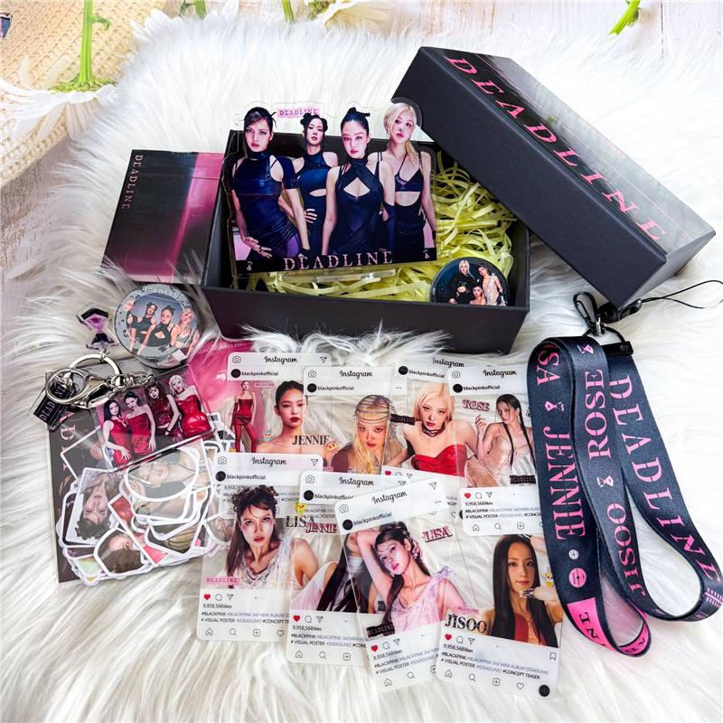 BLACKPINKグッズ ギフトボックス フォトカード DEADLINE セット トレカ