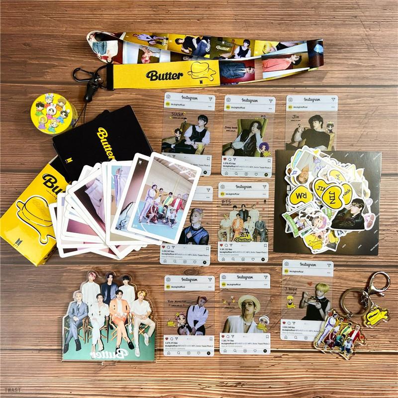 BTSグッズ ギフトボックス フォトカード テープ セット トレカ BTSグッズ ギフトボックス フォトカード テープ セット トレカ
