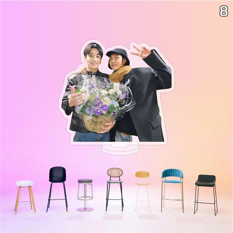 2番目半額 BTSグッズ アクリルスタンド 防弾少年団 写真 卓上 10cm