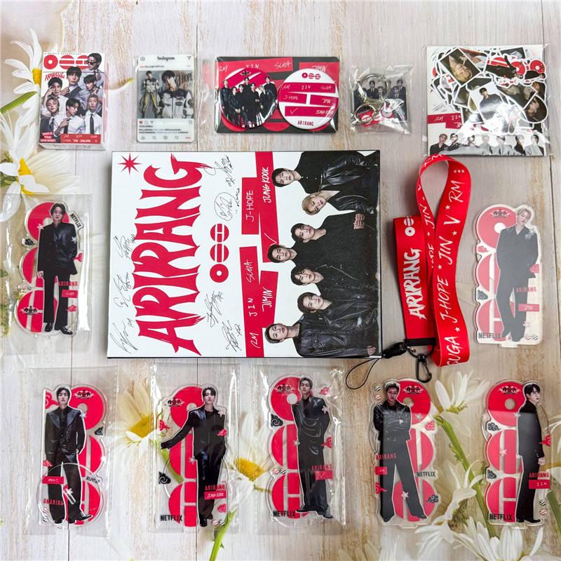 BTSグッズ ARIRANG ギフトボックス フォトカード テープ セット