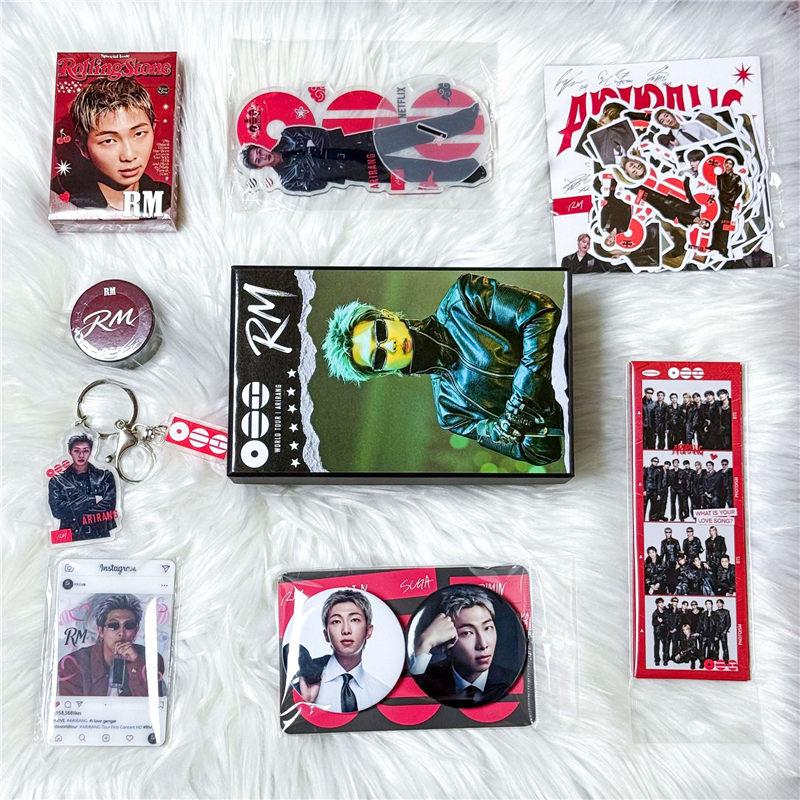 BTSグッズ ARIRANG ギフトボックス 個人メンバー フォトカード テープ