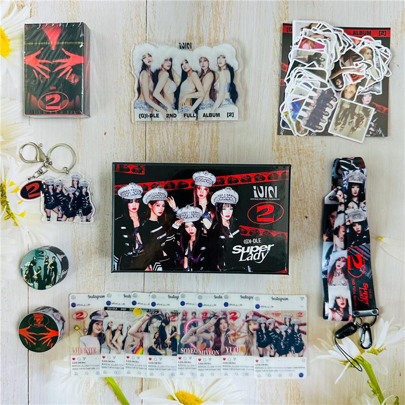 G)I-DLEグッズ ギフトボックス フォトカード SUPER LADY テープ G)I-DLEグッズ ギフトボックス フォトカード SUPER LADY テープ