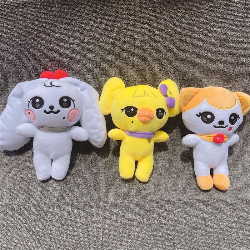 IVEグッズ MINIVE ぬいぐるみ アイヴ キャラクターグッズ 全員 K-POP 韓国 応援 小物 ナオリ ミニヴ チーズ チェリー ポップアップ おもちゃ 可愛い 24cm |  | 18