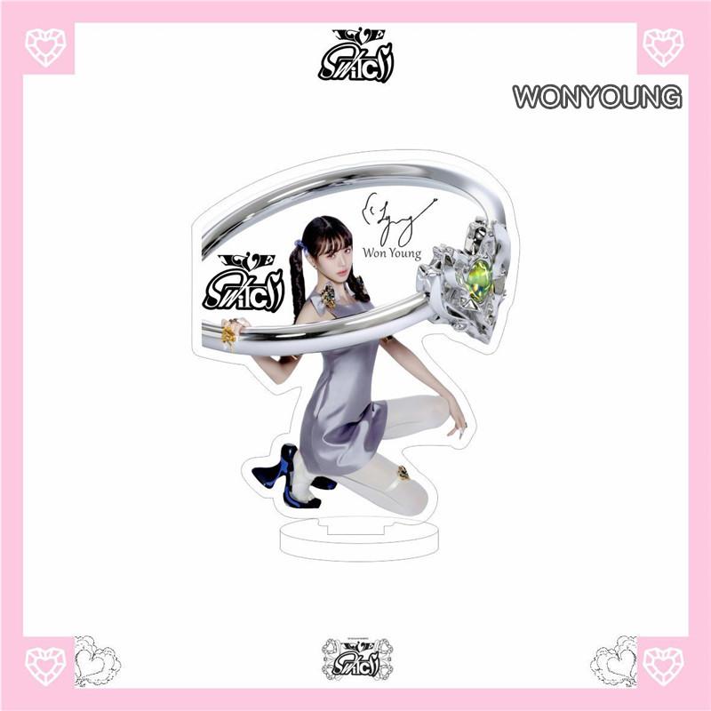 2番目半額 IVEグッズ アクリルスタンド IVE SWITCH 卓上 10cm アイヴ