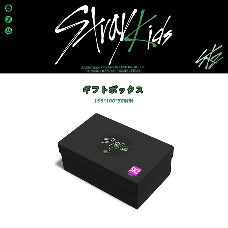 Stray Kidsグッズ ギフトボックス フォトカード テープ トレカ