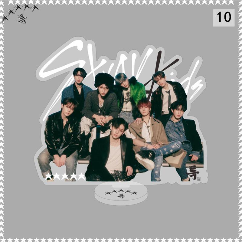 2番目半額 Stray Kidsグッズ 5-STAR アクリルスタンド 写真立て 卓上