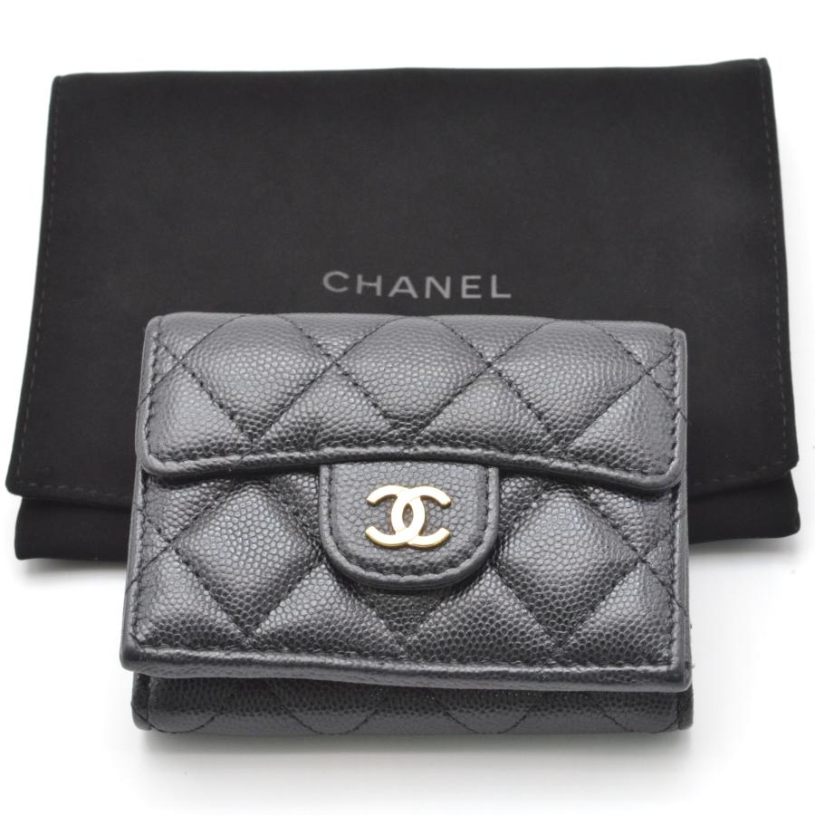 CHANEL シャネル マトラッセ 三つ折り財布 クラシック ココマーク