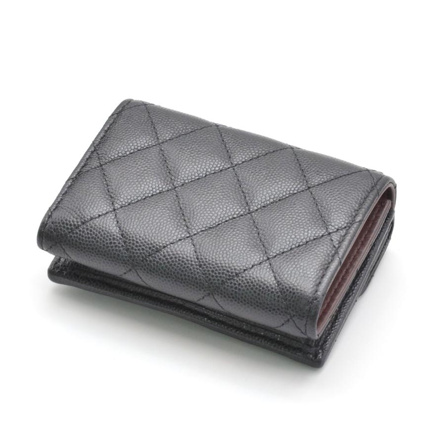 CHANEL シャネル マトラッセ 三つ折り財布 クラシック ココマーク