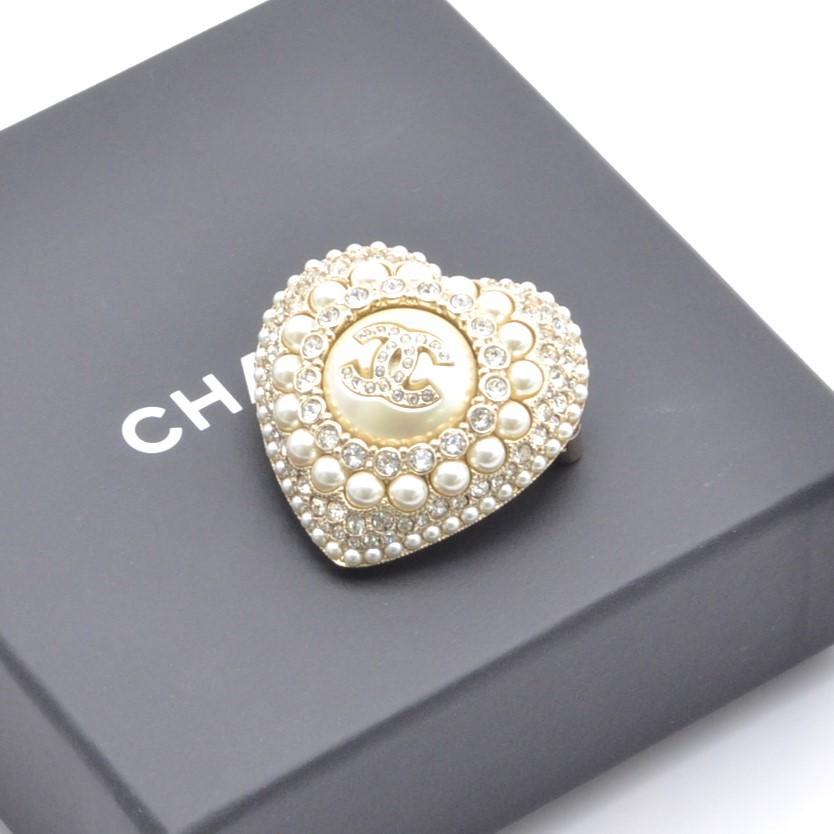 シャネル CHANEL ブローチ L22B ハート GP フェイクパール