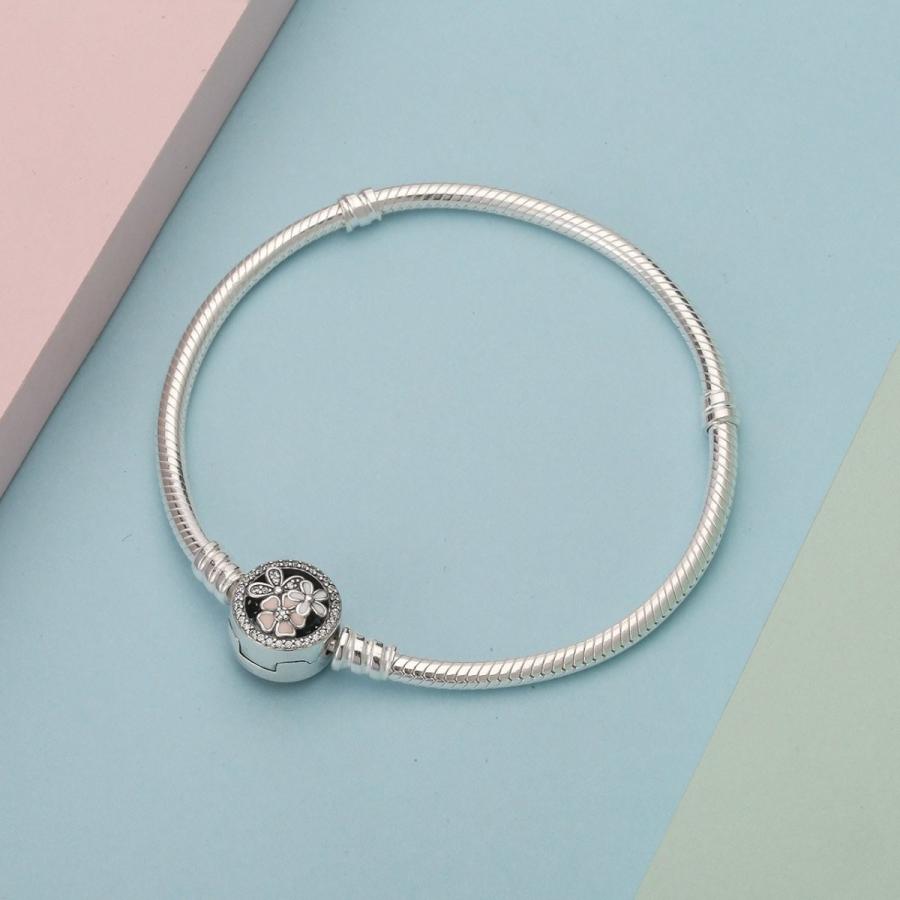 Pandora Women's Moments Silver Bracelet with Poetic Blooms Clasp - 18