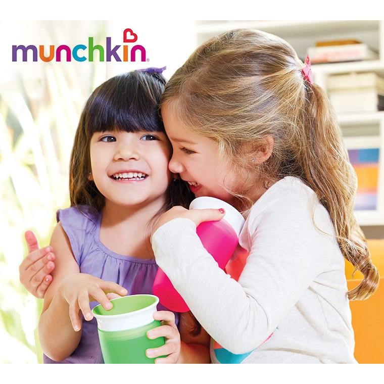 ベビー こぼれないコップ マンチキン munchkin ミラクルカップ | munchkin | 01