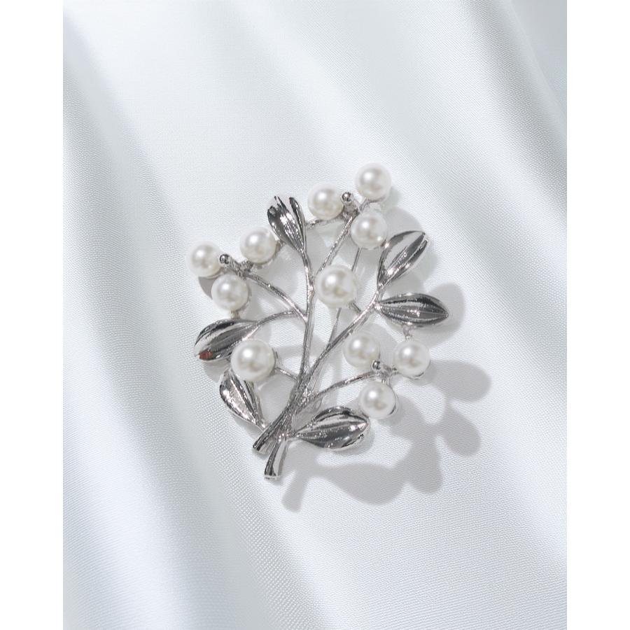 ブローチ パール レディース 上品 シンプル 結婚式 入学式 卒業式
