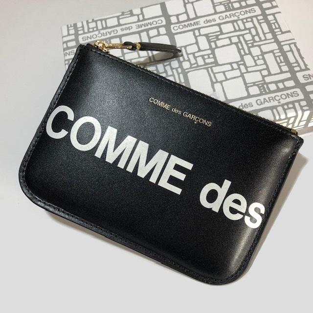 COMME des GARCONS（コムデギャルソン） Comme des Garcons Huge Logo