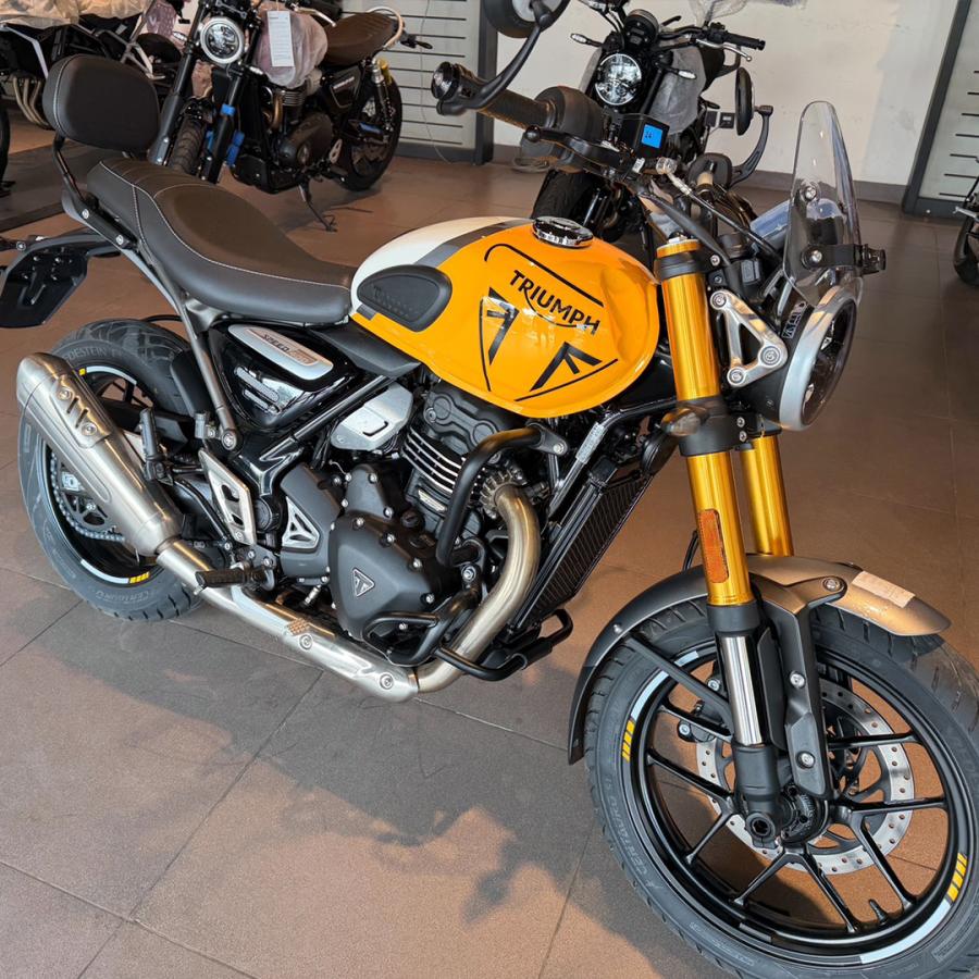TRIUMPH（トライアンフ） 純正オプション スピード400 / スクラン