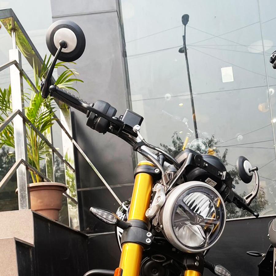 トライアンフ　バーエンドミラー新品　左右セット　α 本日もおすすめアクセサリのご紹介です！！ | トライアンフ京都