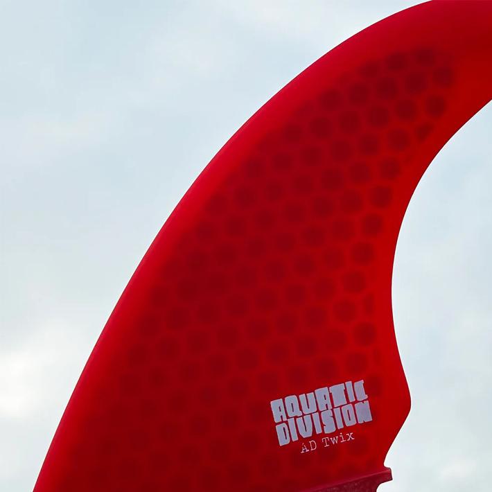 ツインフィン BEACHED DAYS ビーチドデイズ AQUATIC DIVISION Twix