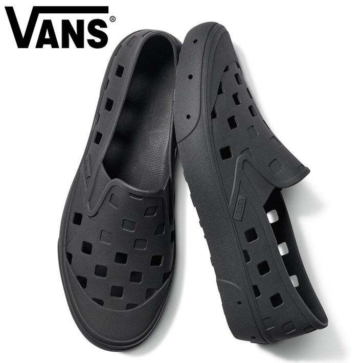 vans slip on trek black