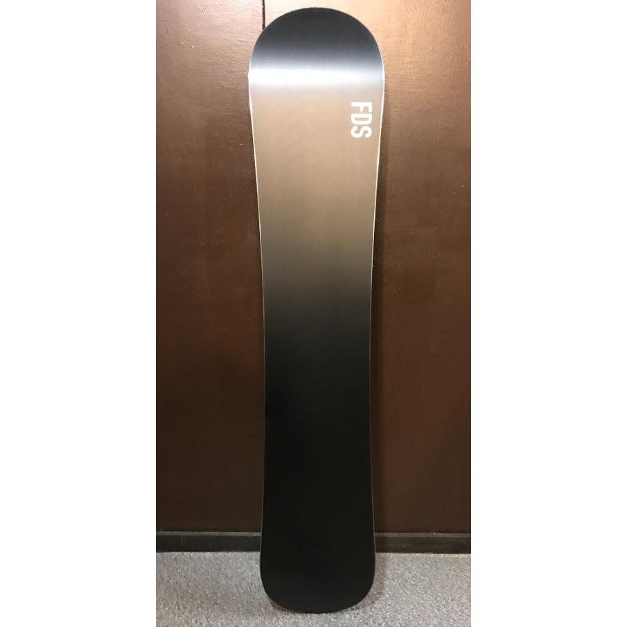 FOUR SQUARE DESIGN SNOWBOARD フォースクエアデザイン Trick Track