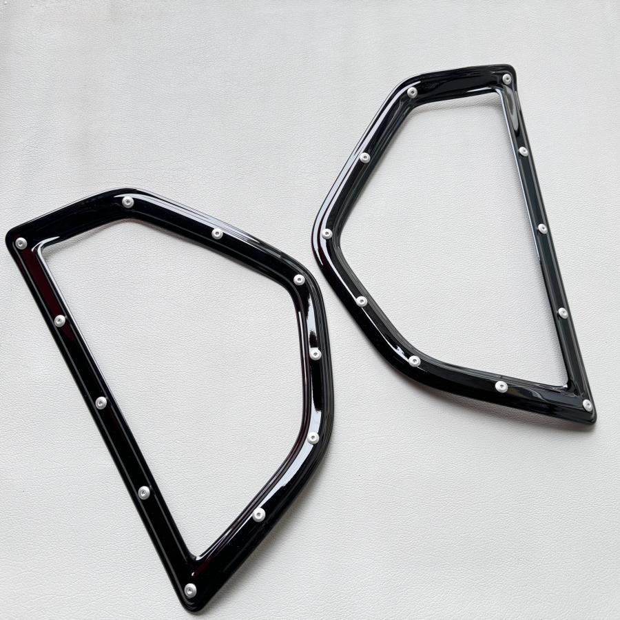 キャラバン　フォグランプベゼル　　NV350　　３型　ダミーリベット付き |  | 07