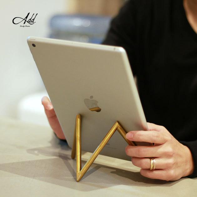 GROVEMADE iPadスタンド Designing the iPad Stand | Grovemade®