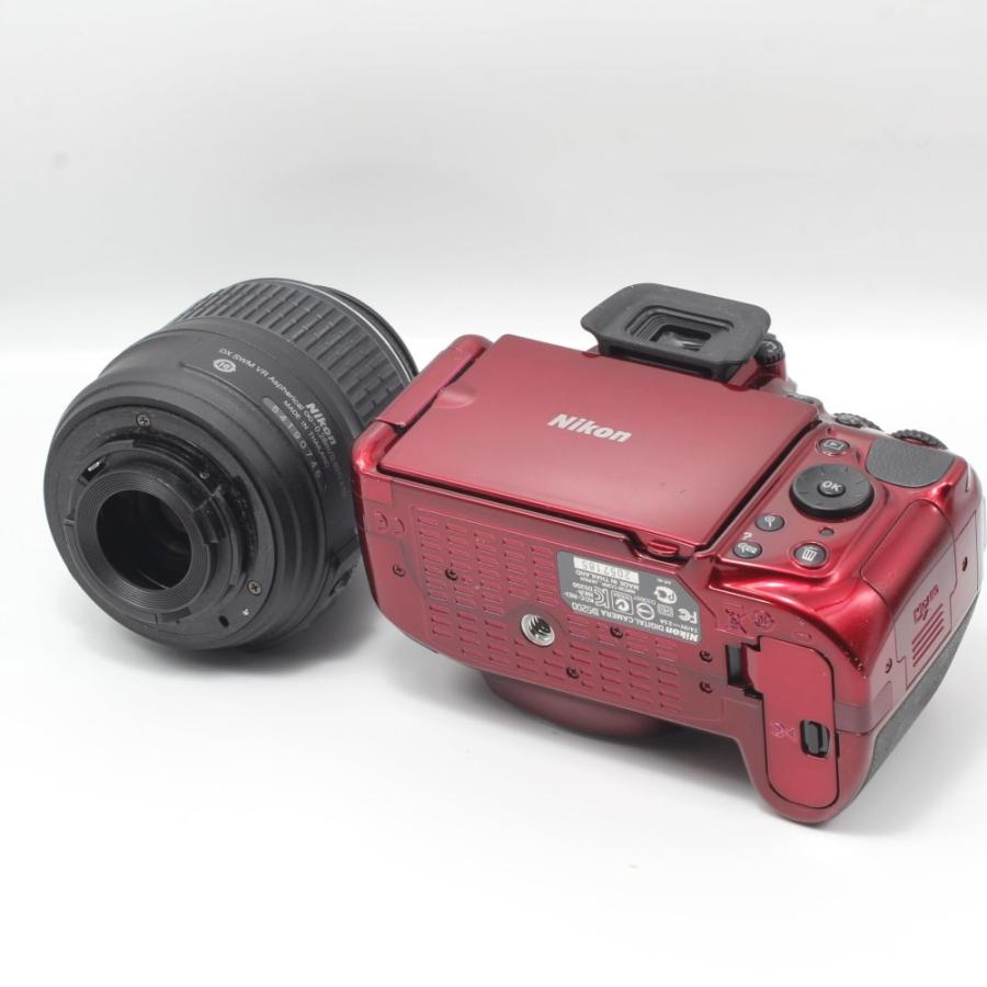 Nikon デジタル一眼レフカメラ D5200 レンズキット　レッド Amazon | Nikon デジタル一眼レフカメラ D5200 レンズキット AF