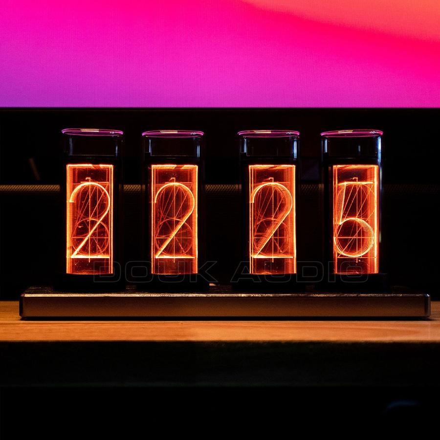 ヴィンテージ LED ニキシー管風 時計 デジタル ディスプレイ APP ヴィンテージ LED ニキシー管風 時計 デジタル ディスプレイ APP