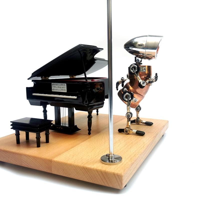 LED ロボット 金属 装飾 手作り オルゴール テーブルナイト ライト デスクトップ ギフトの画像
