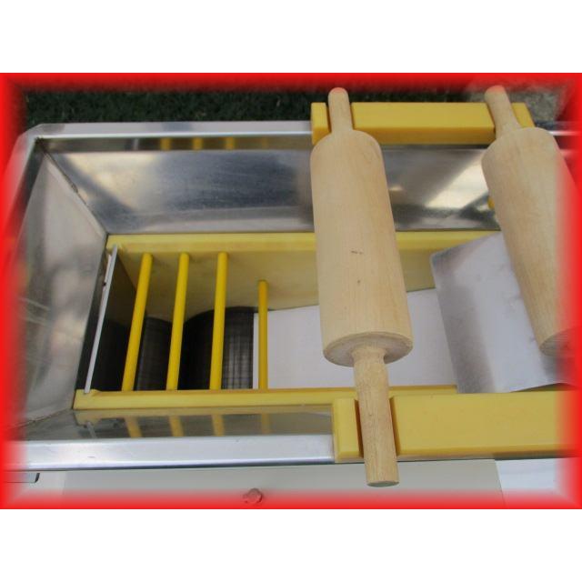 送料無料 製麺機 小型麺機 MENTEX YAMADA 1台3役 200V 山田鉄工 送料無料 製麺機 小型麺機 MENTEX YAMADA 1台3役 200V 山田鉄工