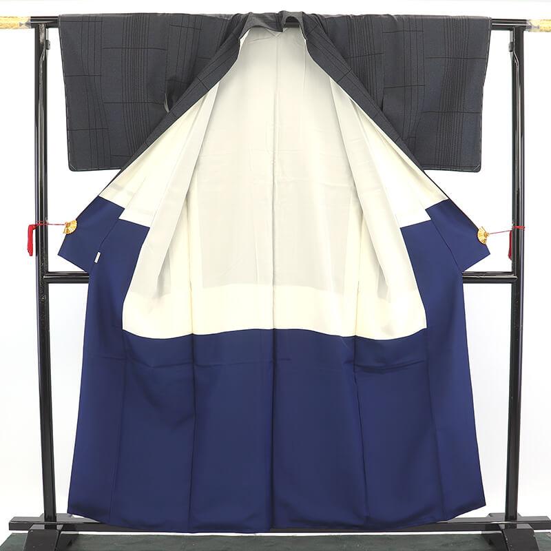青山みとも　ムガシルク無地 中古 紬 紬着物 青山みとも 塩沢風 レディース 正絹 紺 身丈161cm 裄丈