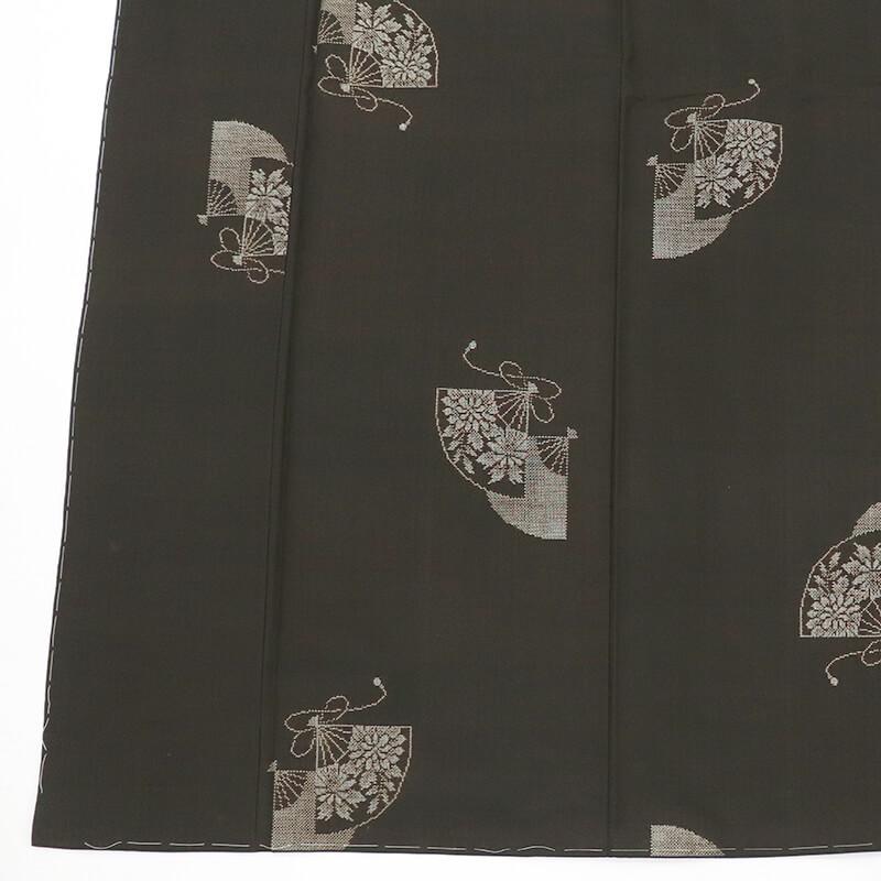 未使用 大島紬 丈166 裄67.5 証紙あり 中古 本場大島紬 証紙付き レディース 正絹 黒茶 扇 身丈166cm 裄丈