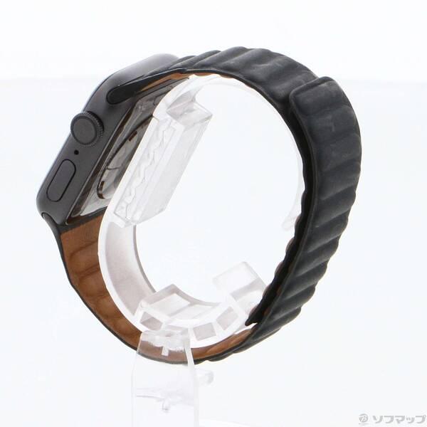 〔中古〕Apple(アップル) Apple Watch Series 6 GPS 40mm スペースグレイアルミニウムケース ミッドナイトレザーリンク〔269-ud〕 |  | 01