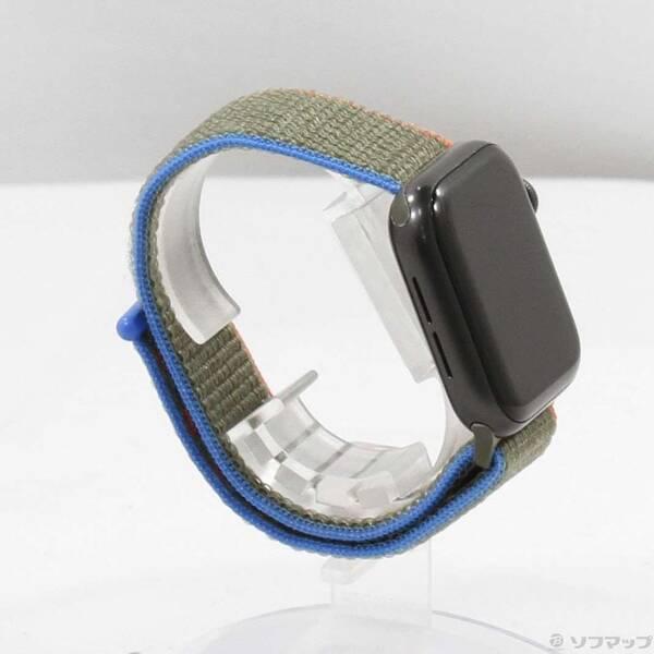 〔中古〕Apple(アップル) Apple Watch SE 第1世代 GPS 40mm スペースグレイアルミニウムケース オリーブスポーツバンド〔368-ud〕 |  | 03