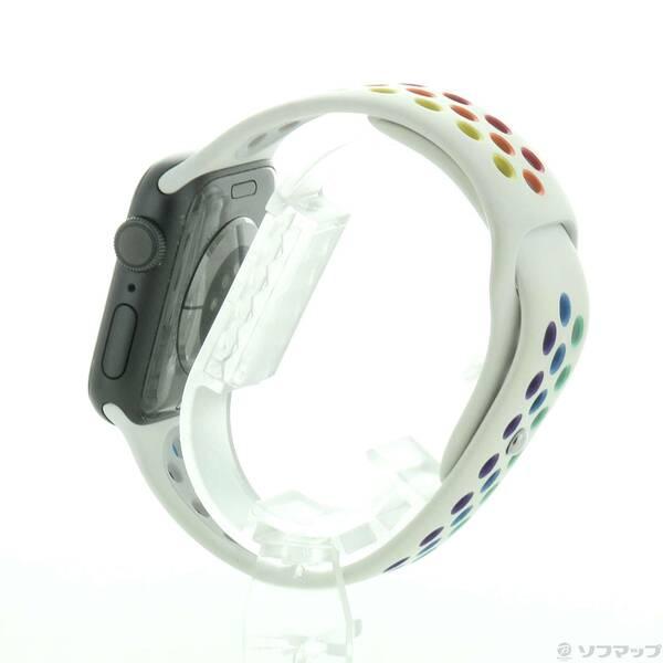 〔中古〕Apple(アップル) Apple Watch Series 6 GPS 40mm スペースグレイアルミニウムケース プライドエディションNikeスポーツバンド〔258-ud〕 |  | 01