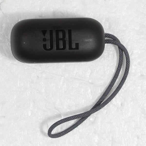 〔中古〕JBL(ジェービーエル) REFLECT AERO JBLREFLECTAEROBLK ブラック〔348-ud〕 |  | 04