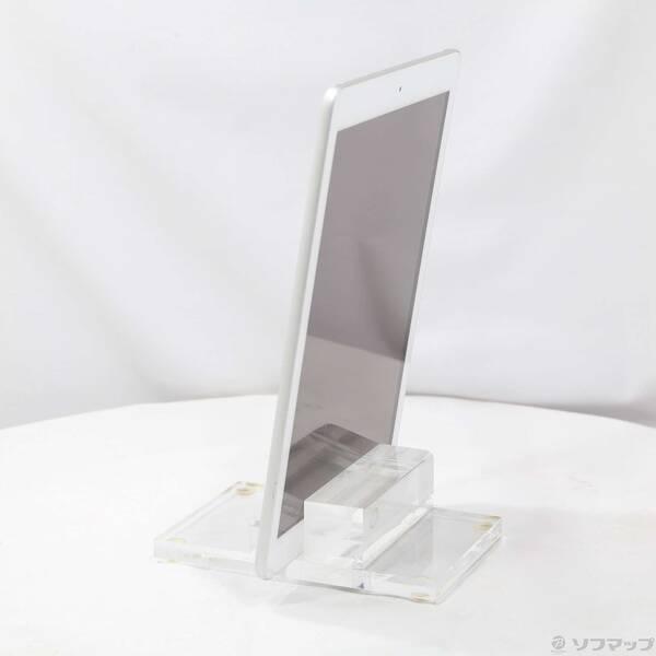 〔中古〕Apple(アップル) iPad 第6世代 32GB シルバー MR7G2J／A Wi-Fi〔198-ud〕 |  | 01