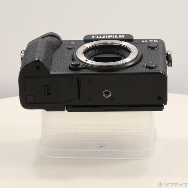 〔中古〕富士フイルム(FUJIFILM) 期間特価対象品 〔展示品〕 FUJIFILM X-T5 XF16-50mmレンズキット ブラック〔262-ud〕 |  | 04