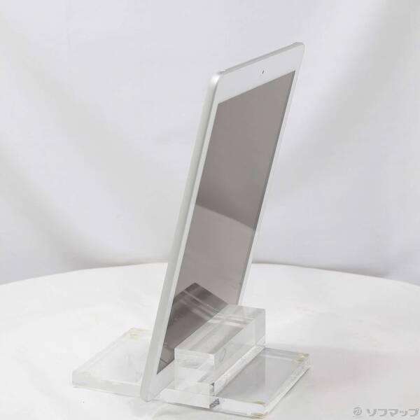 〔中古〕Apple(アップル) iPad 第6世代 32GB シルバー MR7G2J／A Wi-Fi〔349-ud〕 |  | 01