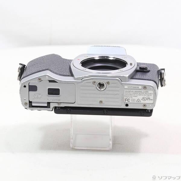 〔中古〕OLYMPUS(オリンパス) OM-D E-M10 ボディー シルバー〔305-ud〕 |  | 04
