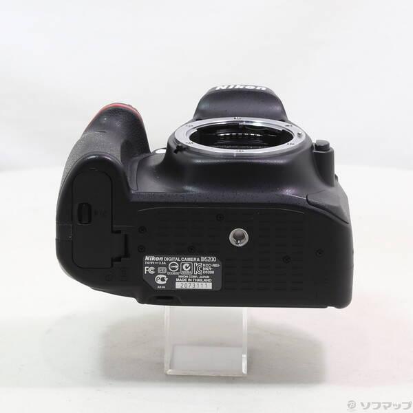 〔中古〕Nikon(ニコン) 期間特価対象品 NIKON D5200 18-55 VR レンズキット ブラック〔297-ud〕 |  | 04