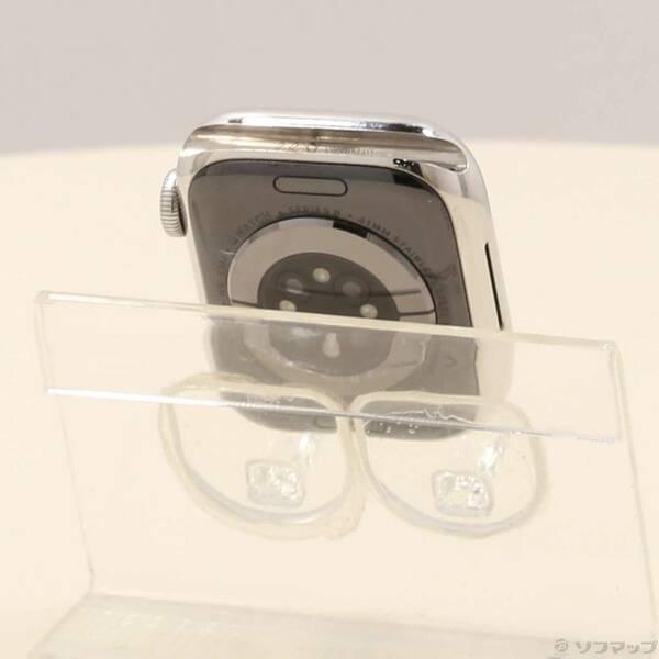 〔中古〕Apple(アップル) Apple Watch Series 8 GPS + Cellular 41mm シルバーステンレススチールケース バンド無し〔262-ud〕 |  | 02