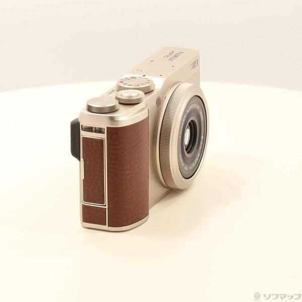 〔中古〕FUJIFILM(フジフイルム) 期間特価対象品 XF10 (シャンパンゴールド) F XF10-G〔269-ud〕 |  | 03