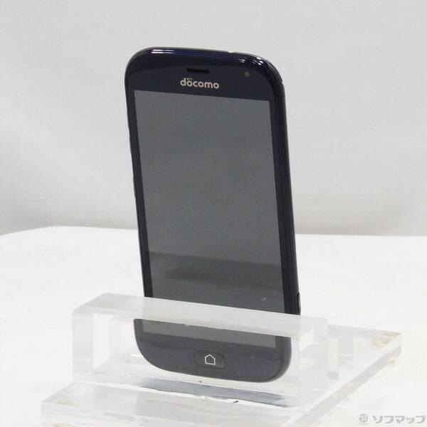 中古〕FUJITSU(富士通） らくらくスマートフォン 32GB ネイビー F-42A