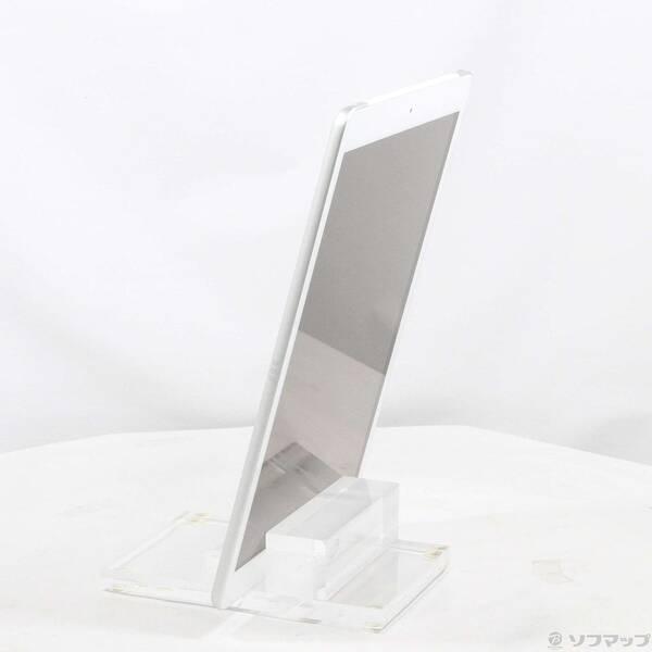 〔中古〕Apple(アップル) iPad 第7世代 32GB シルバー MW6C2J／A docomoロック解除SIMフリー〔377-ud〕 |  | 01