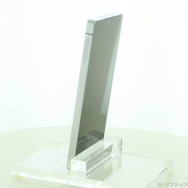 〔中古〕SAMSUNG(サムスン) Galaxy S25 Ultra 256GB チタニウムホワイトシルバー SM-S938QZSASJP SIMフリー〔262-ud〕 |  | 01