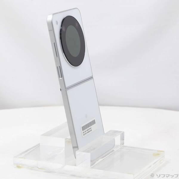 【未使用品】Libero Flip（ホワイト / 128GB）ZTE 中古〕ZTE Libero Flip 128GB ホワイト YMLIBFLIP Y!mobile SIM