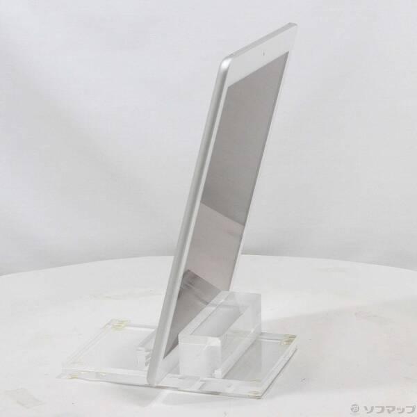 〔中古〕Apple(アップル) iPad 第5世代 32GB シルバー MP2G2J／A Wi-Fi〔295-ud〕 |  | 01