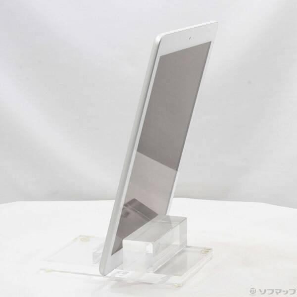 〔中古〕Apple(アップル) iPad 第5世代 128GB シルバー MP2J2J／A Wi-Fi〔258-ud〕 |  | 01